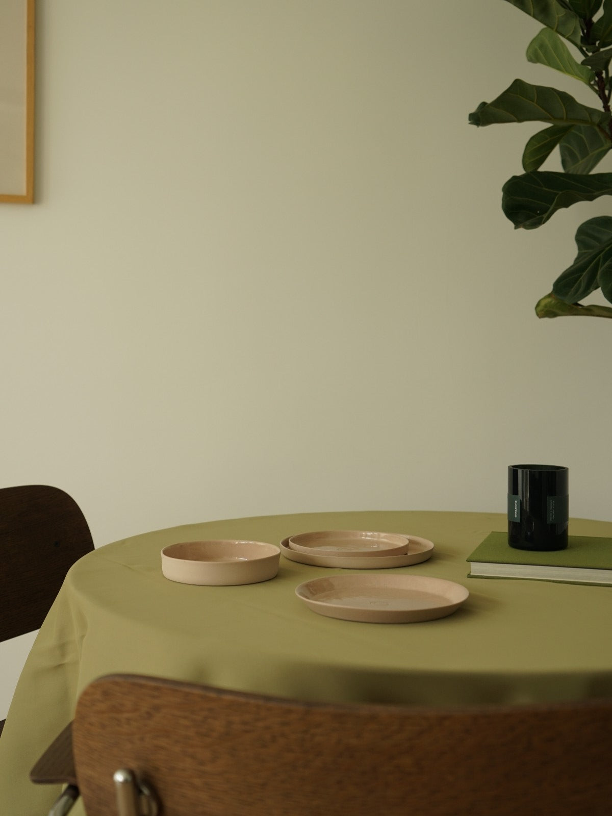 RHEA PLATE BEIGE – 22cm
